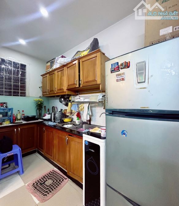 Bán căn hộ lầu 1, Chung cư 212 Nguyễn Trãi, Nguyễn Cư Trinh, Q1, 58m2, có sổ hồng - 1