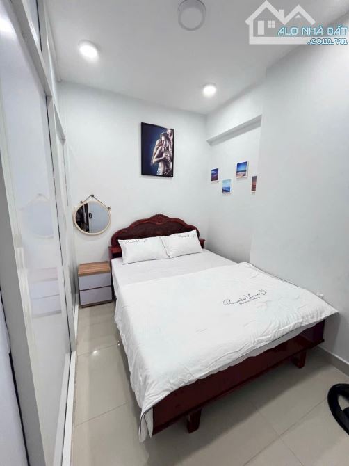 Cho thuê căn hộ VT gold sea 1PN ( ngăn thêm 1PN nhỏ nữa là 2PN) full nội thất sát biển - 1