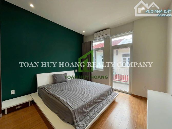 Cho Thuê Biệt Thự Phúc Lộc Viên Có Hồ Bơi 4 PN Mới Đẹp Gía 50Tr-Toàn Huy Hoàng - 12