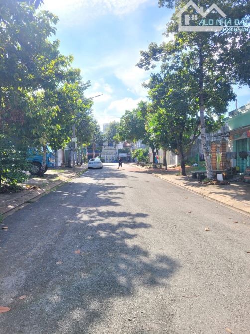 4Tỷ7__6,6x22,7__Dãy trọ KDC Biconsi__1Kiot + 4Phòng__gần trường THPT Nguyễn Thị Minh Khai - 4