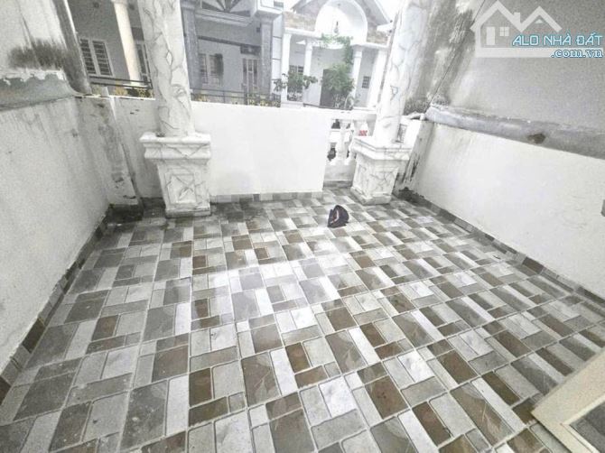 Ban nha Hương Lộ 2, Bình Trị Đông A, Bình Tân. Dt 58m2 - 4 x 14 - 4 tầng.  Giá 5.6 Tỷ TL. - 6