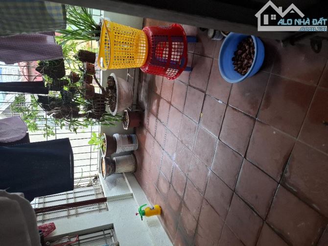 BÁN NHÀ CÙ CHÍNH LAN, KHU QUÂN ĐỘI, Ở LUÔN, KHU VỰC NHIỀU TIỆN ÍCH, GIAO THÔNG THUẬN TIỆN. - 6