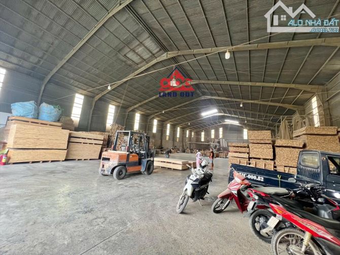 XT254 ➡️ Cho thuê xưởng gần trạm cân phường tân hoà 1500m2  • Giá thuê 40triệu 1/tháng thư