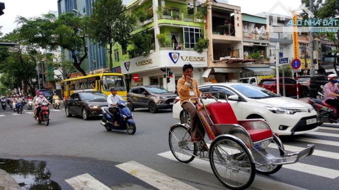 NHÀ 3 TẦNG LÝ THƯỜNG KIỆT - HẢI CHÂU- KD ĐỈNH- BÁN GẤP GIÁ TỐT