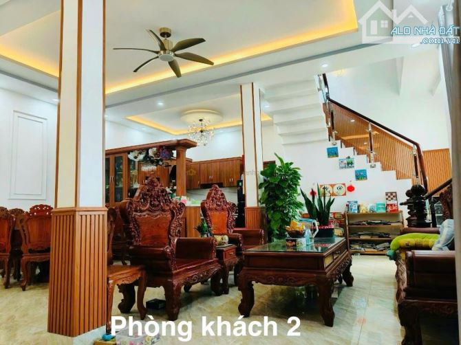 Bán nhà biệt thự Thạnh Mỹ Lợi diện tích 200m2 , 3 Lầu Chỉ 22 Tỷ