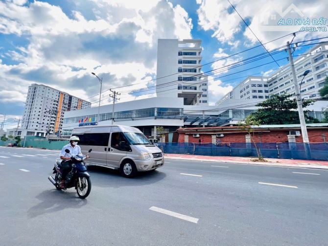 Bán đất gần Lê Văn Chí Linh Trung Thủ Đức,Hẻm OTO,cách Ngã Tư Thủ Đức 1,5KM,sổ Hồng Riêng