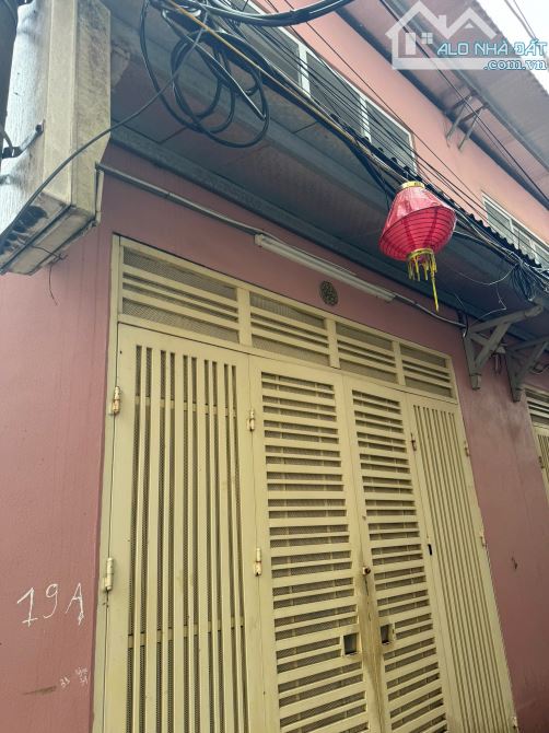 Bán nhà An Dương Vương-DT 50 m2,MT 4,1m.Ô TÔ ĐỖ 20M-BÁN ĐẤT TẶNG NHÀ 2 TẦNG.