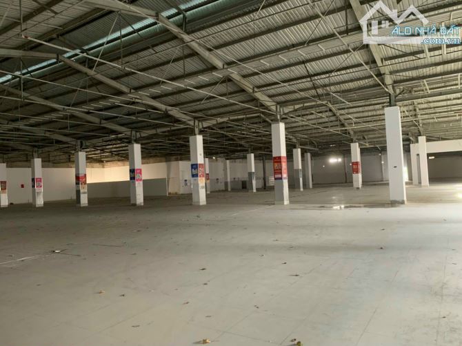 cho thuê mặt bằng kinh doanh siêu thị showroom 7000m2 âu cơ tân bình