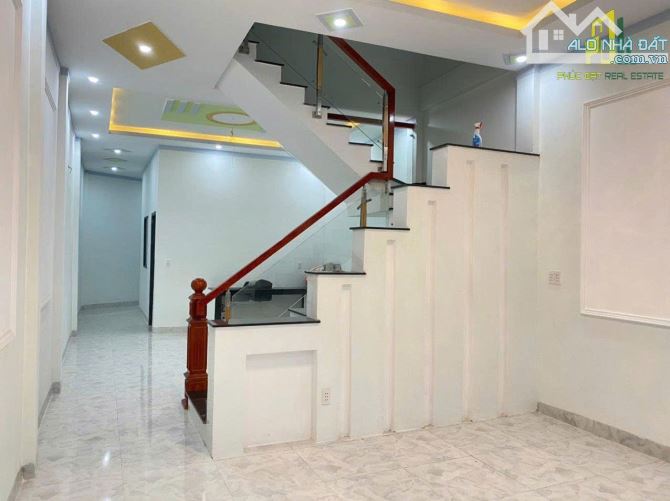 Bán nhà lầu trệt Hoá An đường xe hơi né nhau 89m2 giá 2.7 tỷ - 1