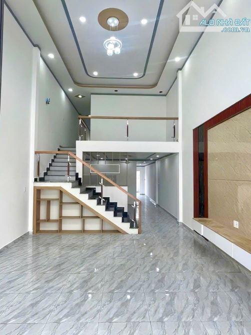 Nhà Trệt Lửng 100m2 sổ riêng thổ cư gần ngay cây xăng Đức Hưng - Đồng Khởi - Biên Hòa - 1