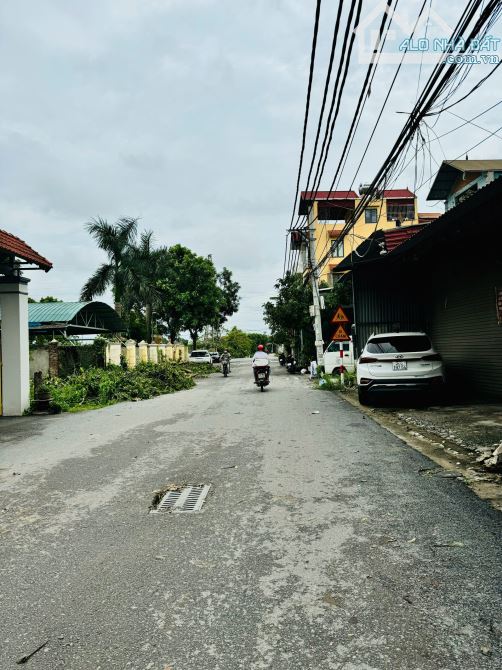 NGÀY NAY, TỐT NHẤT LÀ NGƯỜI ĐẦU TIÊN - 1