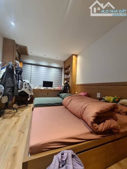 Không mua hơi phí nhà Hoa Lâm 75m2 x 5 tầng x MT 6m - 1