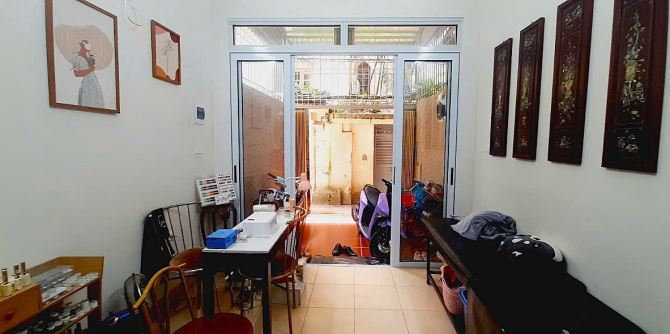 BÁN NHÀ VỊ TRÍ ĐẸP Ô TÔ ĐỖ CỔNG GẦN MẶT TIỀN MINH KHAI - 3TẦNG 3PN 59M2 - CHỈ 8.5 TỶ TL. - 18