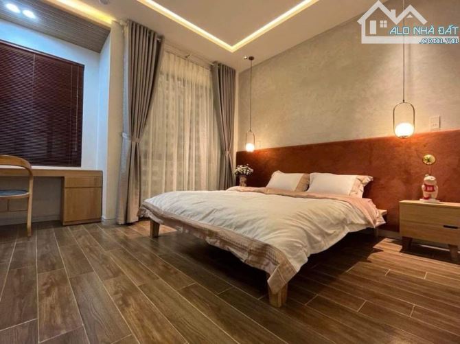 VIP PHỐ VĂN CAO, NHÀ ĐẸP, NGÕ NÔNG,KINH DOANH,GẦN Ô TÔ, DT: 41M, GIÁ: 7 TỶ 9 - 2