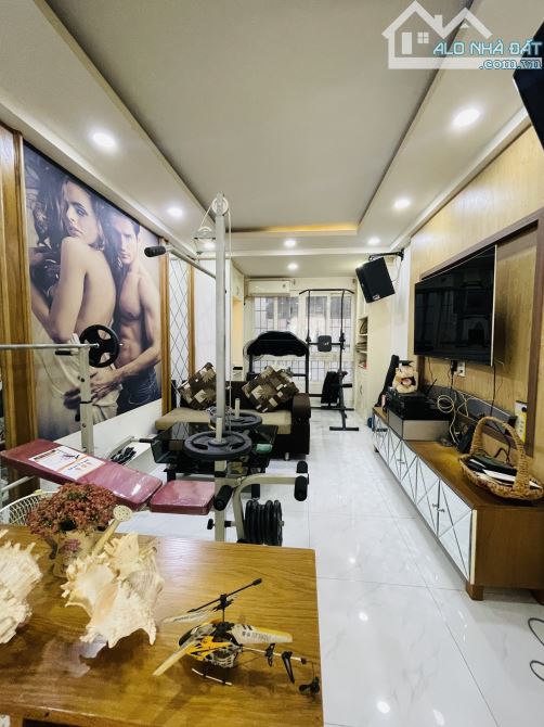 HOT GIẢM 1 TỶ - SIÊU PHẨM NHÀ BIỆT THỰ HẺM VIP ĐƯỜNG 3/2 Q10 KHU CAO CẤP CÁN BỘ - 2