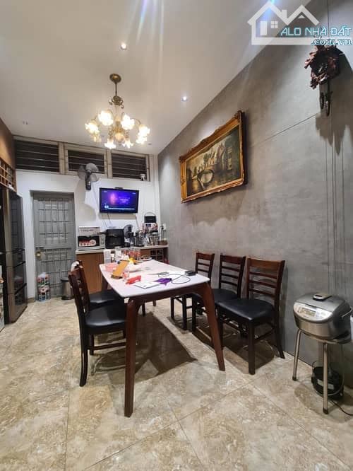 Không mua hơi phí nhà Hoa Lâm 75m2 x 5 tầng x MT 6m - 2