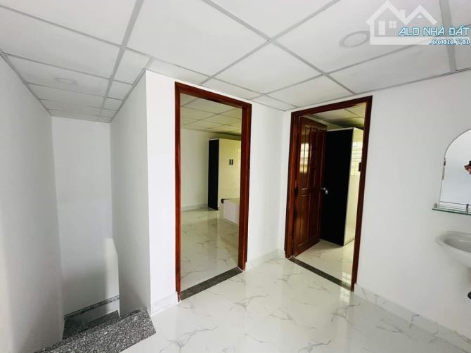 🏡 Bán gấp nhà TT Đức Hòa, 1 trệt 1 lầu, 60m², giá 1.58 tỷ, sổ hồng riêng - 2