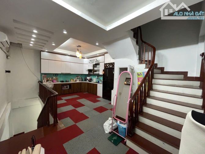 BÁN NHÀ PHỐ VĂN PHÚ HÀ ĐÔNG_NHÀ ĐẸP ĐĂNG CẤP_NỘI THẤT BẠC TỶ_DT: 50M_GIÁ: 16,4 TỶ - 2