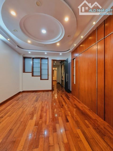 Bán nhà Nguyễn Khang - Cầu Giấy 65m2, khu phân lô VIP, oto vào nhà ,kinh doanh VP - 3