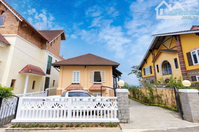 BÁN VILLA 621 m2 KIẾN TRÚC PHÁP- VIEW đồi thông ĐẸP PHƯỜNG 10 ĐÀ LẠT- GIÁ 42 TỶ - 6