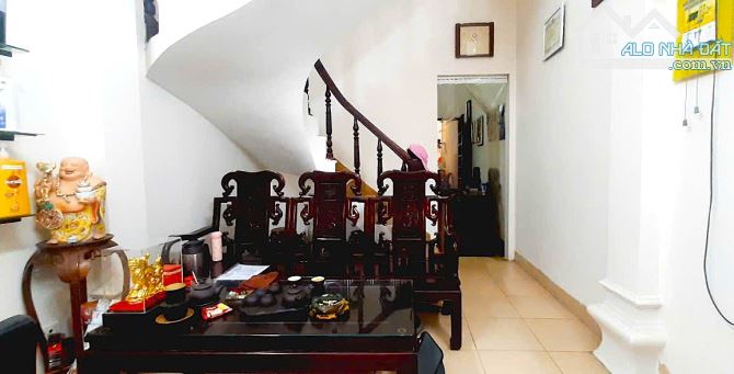 BÁN NHÀ VỊ TRÍ ĐẸP Ô TÔ ĐỖ CỔNG GẦN MẶT TIỀN MINH KHAI - 3TẦNG 3PN 59M2 - CHỈ 8.5 TỶ TL. - 8
