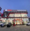 Showroom 2.800m2 - MT Quốc Lộ 13 Q.Thủ Đức - 30x85m - 2 tầng !!