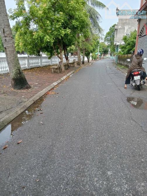Hiếm-Giá Đầu Tư-Ô Tô,Bán Đất Kim Sơn-Gia Lâm,Gần Học Viện Tòa Án,DT 100m2,Giá 4.7 Tỷ. - 1