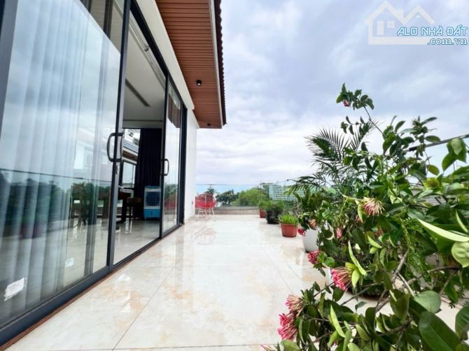 TÒA CĂN HỘ DỊCH VỤ TRỊNH CÔNG SƠN 95 M2 x 8 TẦNG VIEW HỒ TÂY CHỈ 25 TỶ 7