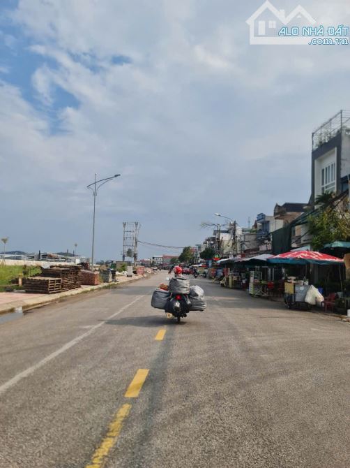Chính chủ gửi bán lô đất đấu giá Đồng Nẻo,Đồ Sơn 120m2 ngang 8m khu dân cư đông đúc. - 1