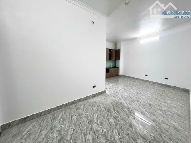 Cho Thuê CCMN Mặt Phố 330 Phạm Văn Đồng Bắc Từ Liêm 40m2 Studio Ban Công Thang Máy Ô Tô Đỗ - 21