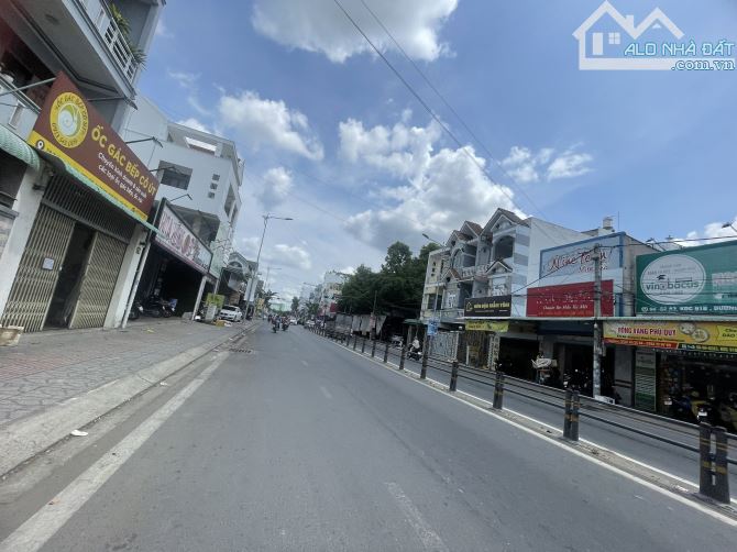 Nhà đường Trần Hoàng Na Cần Thơ trệt lầu sân thượng đoạn ngay khu 91B nhộn nhịp - 2