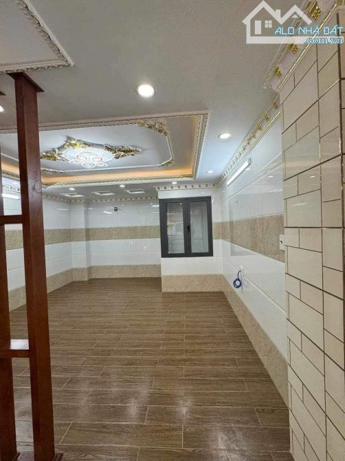 Hẻm 8m, 1/Hương lộ 2, 70m2, 3 Tầng có sân thượng. - 2