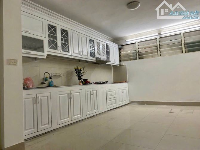 Bán nhà Thạch Bàn Long Biên Hà Nội Dt 31m2 * 3,4/3,5m * 4,850 tỷ - 2