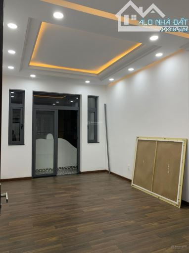 NGỘP BANK BÁN GẤP NHÀ TRẦN PHÚ,QUẬN 5-GIÁ:3,76TỶ/60,8m2(4x15,2m).NHÀ 4 TẦNG KIÊN CỐ.SỔ ĐẸP - 3