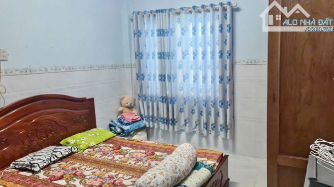 Bán nhà 3 tầng hẻm Mai Xuân Thưởng, Vĩnh Hải, Nha Trang.Dt:82m2.Hướng nam.Giá rẻ:4,550 tỷ - 4