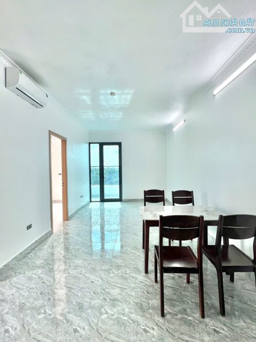 Cho Thuê CCMN Mặt Phố 330 Phạm Văn Đồng Bắc Từ Liêm 40m2 Studio Ban Công Thang Máy Ô Tô Đỗ - 4