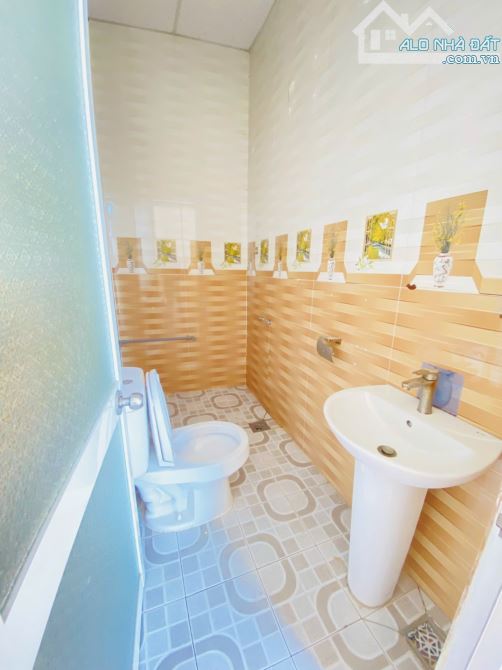 🌹 BÁN NHÀ - CHDV 103m² 2 TẦNG ĐÔNG HƯNG THUẬN 17 QUẬN 12 GIÁ RẺ 5.5 TỶ - 4