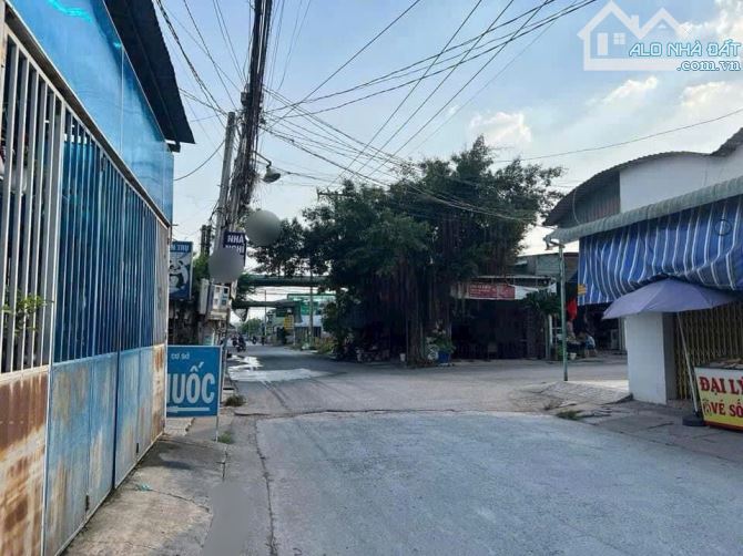 Bán dãy trọ 2 kiot và 10 phòng ở UBND Tân Thông Hội 10x21 210m2 730 TRIỆU, SHR - 4