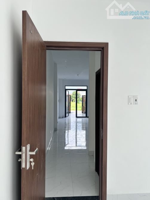 Bán nhà Gần Sài Gòn, giáp Biên Hòa, cách Sân bay QT Long Thành 12km. 2.1 tỷ/120m2. SHR - 6