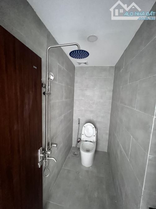 Bán nhà Gần Sài Gòn, giáp Biên Hòa, cách Sân bay QT Long Thành 12km. 2.1 tỷ/120m2. SHR - 8