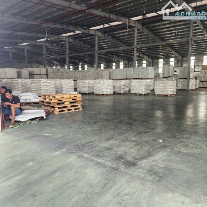 Cho thuê 1000m2 kcn lương sơn, xưởng mới