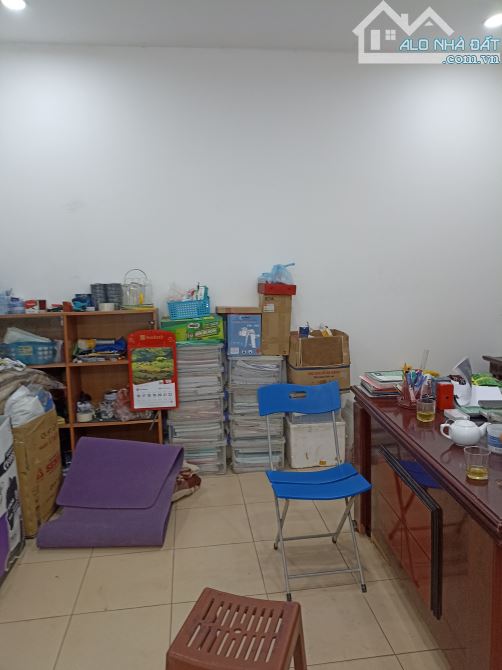 Cần bán nhà đường Đức Giang 85m2, C4, 4.5m MT, Kinh Doanh đỉnh.