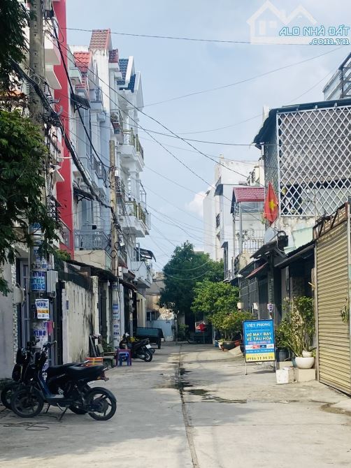 Nhà hẻm 6m Nguyễn Thị Búp ngay Hiệp Thành City. DT: 5.3x15m Giá 5.2 tỷ