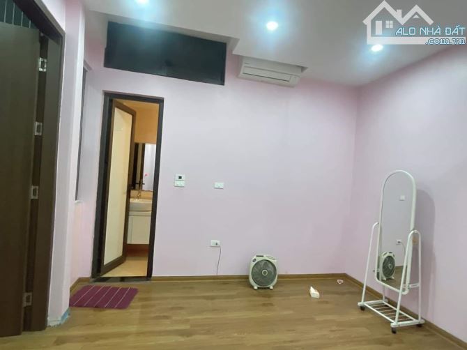 BÁN NHÀ ĐẠI ĐỒNG - HOÀNG MAI- 60M2, 5 TẦNG, MT 5M - PL OTO CHẠY VÒNG QUANH, Ô CHỜ THANG MÁ - 10