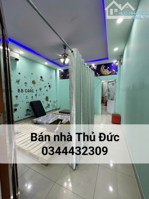 Bán nhà Thủ Đức, mặt tiền kinh doanh, Lê Văn Việt, HĐ thuê 25 triệu/th, 100 m2, Giá 16 tỷ - 1