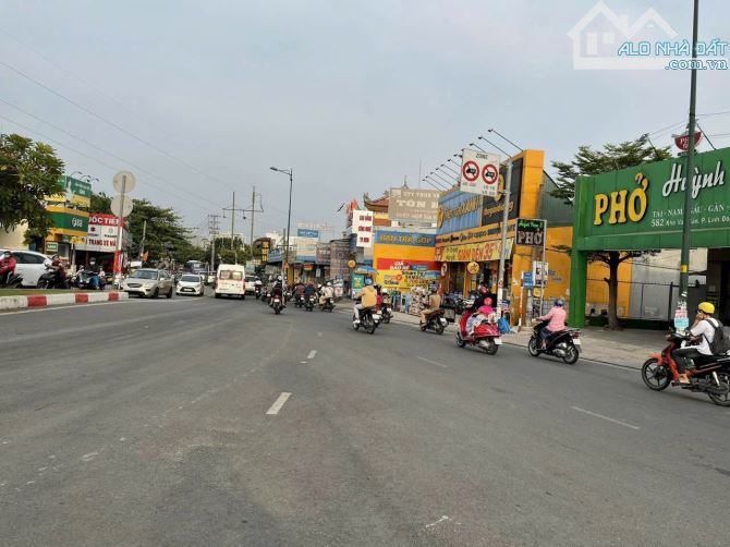 Bán Đất Linh Đông ngay vòng xoay Phạm Văn Đồng DT 60m2 Sổ Hồng - 1