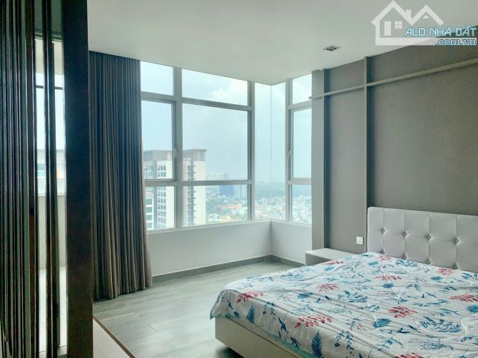 Siêu phẩm Penthouse 7PN - nội thất cao cấp - view Landmark - giá bán nhanh, chỉ 29 tỷ - 21