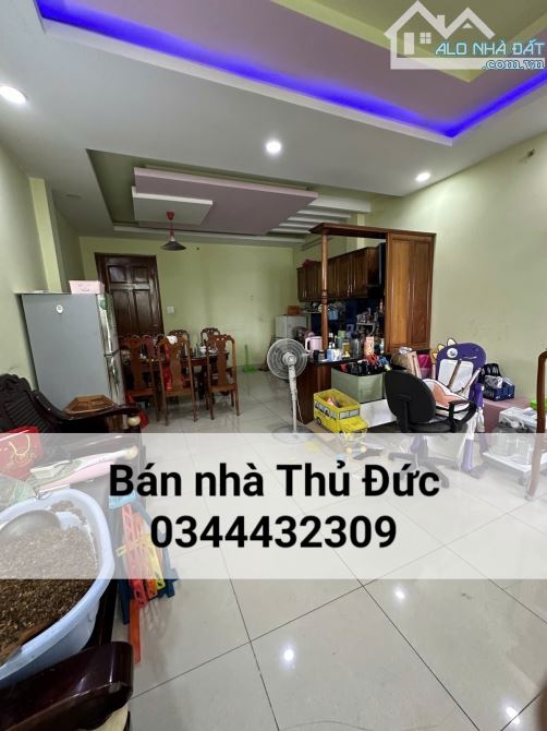 Bán nhà Thủ Đức, mặt tiền kinh doanh, Lê Văn Việt, HĐ thuê 25 triệu/th, 100 m2, Giá 16 tỷ - 2