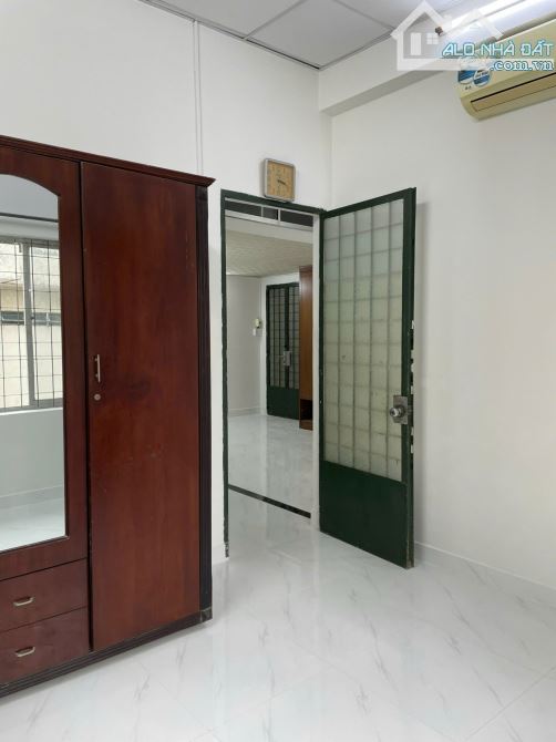 Chung cư A2, Vạn Kiếp, Bình Thạnh: 80m2, 3p ngủ, 2wc, 9,5tr - 2