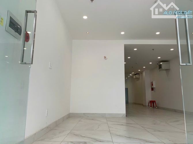 Bán nhà mt đường 20 kdc Him Lam phường Tân Hưng Quận 7 giá 25 dt 5x20 - 2